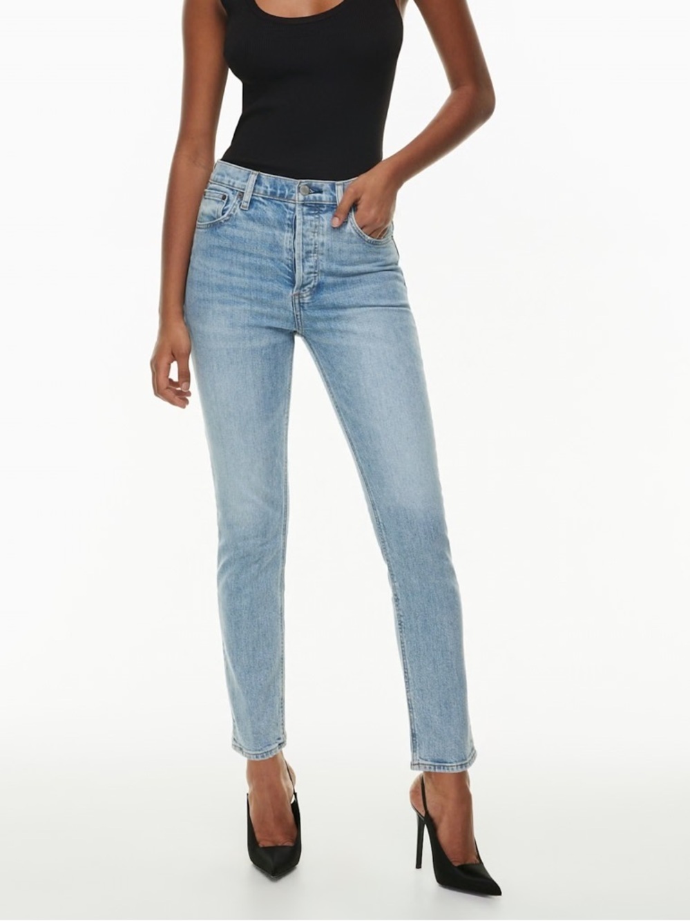 Aritzia Denim Forum Yoko High Rise Jeans 24 Light Wash Vintage 90s Minimalist